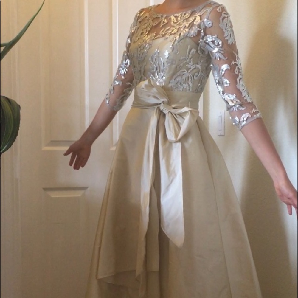 Elegant Adrianna Papell Elegant Dress